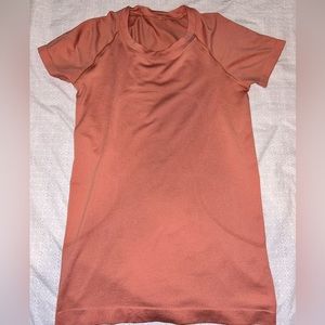 Lululemon swiftly tech